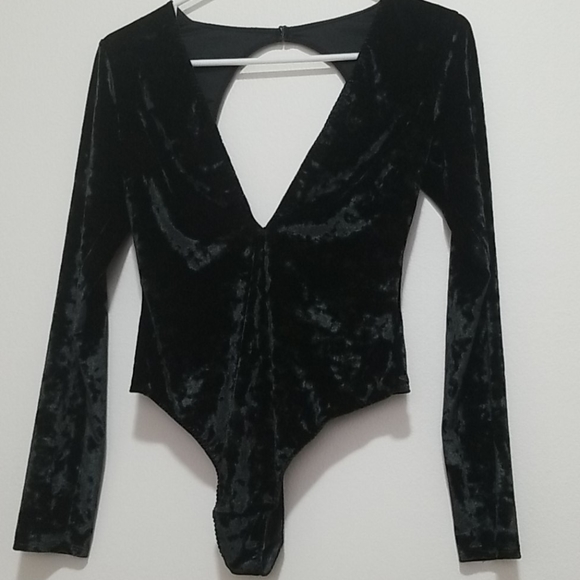 Beautiful Victory Secrets Body Suit. - Picture 2 of 4